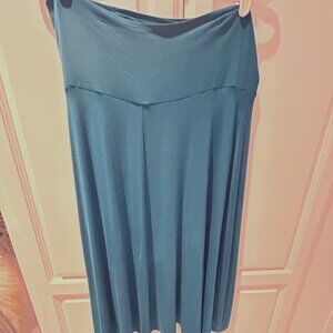 Lightweight Flare Midi Pull On Closure Skirt